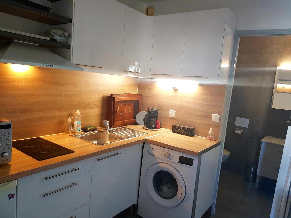 Studio moderne classe 2 dans marina proche mer et etang - lit wifi fibre et parking privé Sète Exterior foto