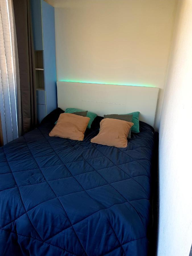 Studio moderne classe 2 dans marina proche mer et etang - lit wifi fibre et parking privé Sète Exterior foto